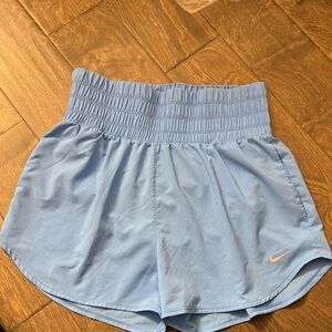 Nike Women's High Waist Light Blue Athletic Shorts NEW without Tags